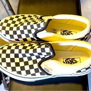 Vans Youth Shoes checkerboard slip on sneakers NWOT